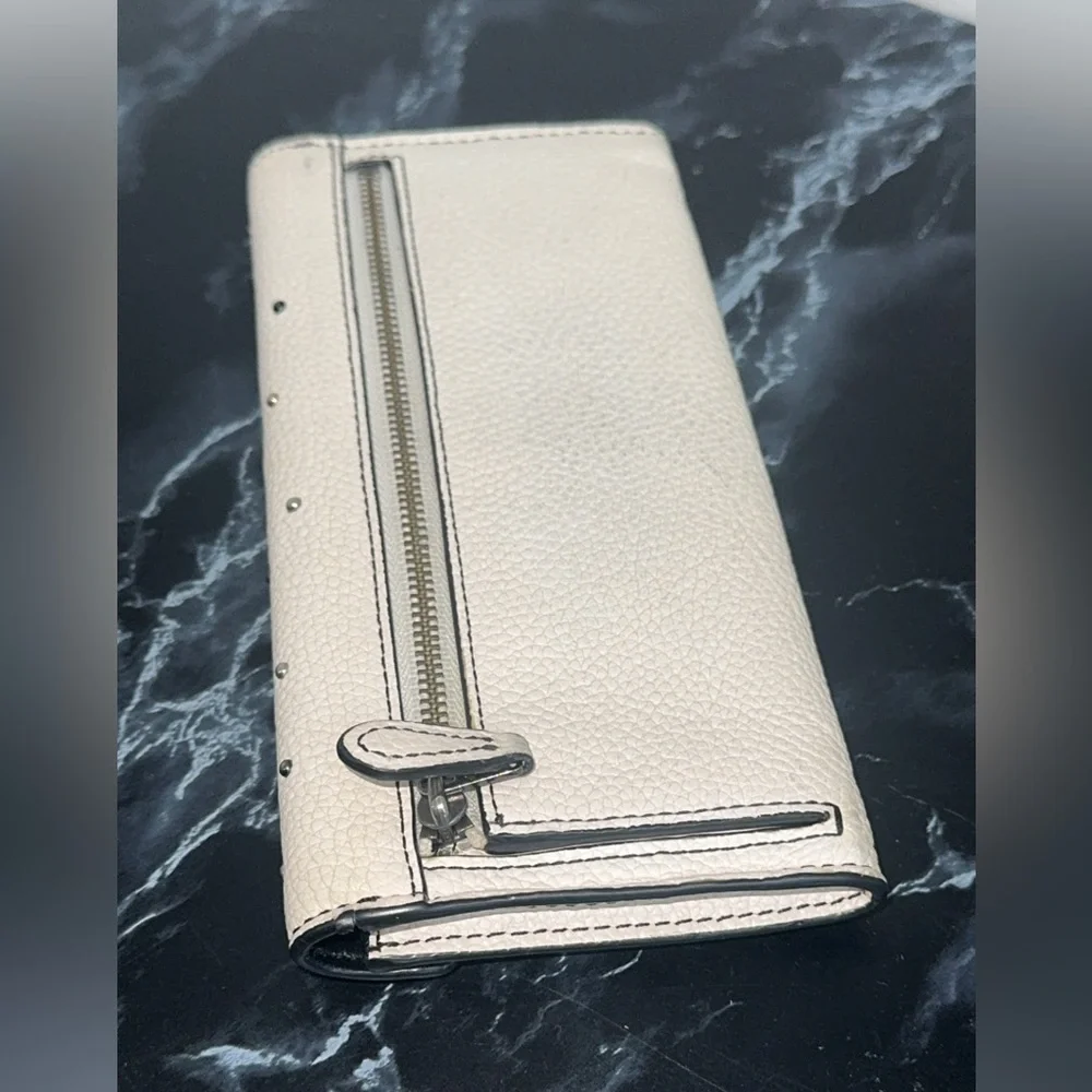 COACH STAR RIVETS CROSSGRAIN LEATHER ENVELOPE WALLET 59511 AUTHENTIC